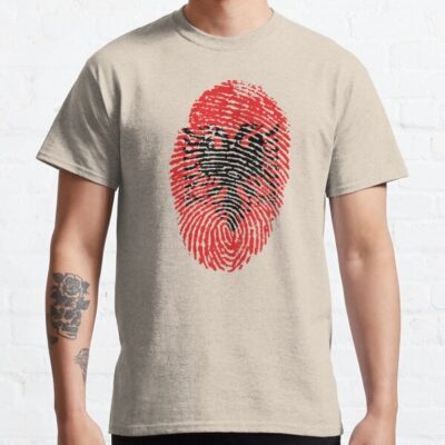 Finger Prints Albanian Flag Art T-Shirt